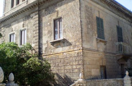 Villa Comunale Carlo Calvi