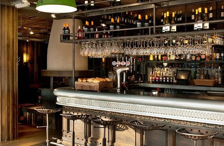 Zaplet Bar