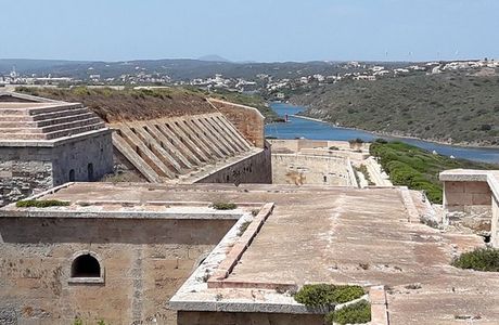 Fortaleza De Isabel II