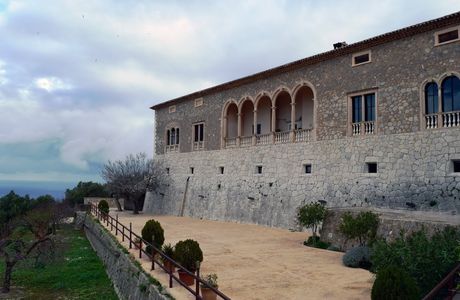 Monestir de Miramar