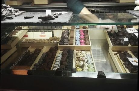 Art&Chocolate Gallery Cafe