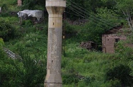 1 Nolu Cami Minaresi