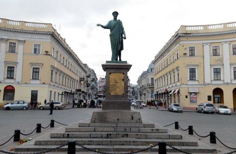 Statue of the Duc de Richelieu