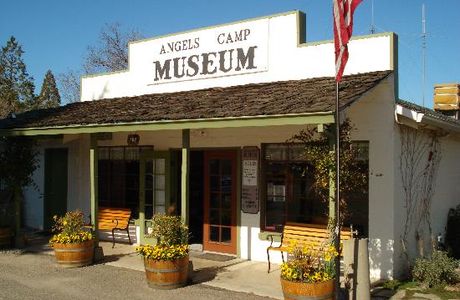 Angels Camp Museum and Carriage House