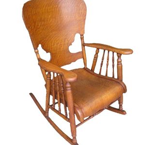 The Rocking Chair, Antiques, Decor & Gifts