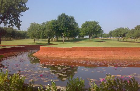 Aalloa Hills Resort & Golf Course