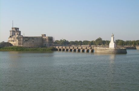 Lakhota Fort