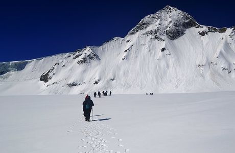 Lamkhaga Pass