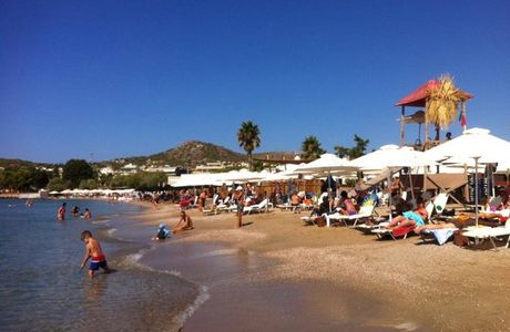 Yabanaki Beach