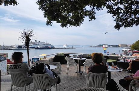 Caffe Bar Le Monde