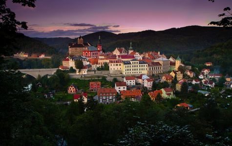 Castle Loket 1