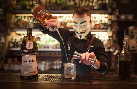 AnonymouS Bar