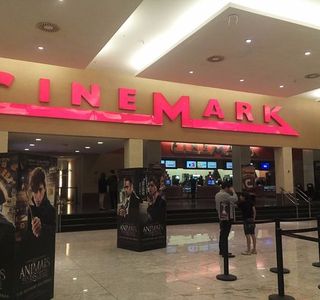 Cinemark VIP