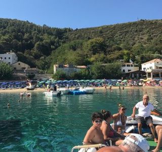 Da Artemio Spiaggia Del Porto Palinuro