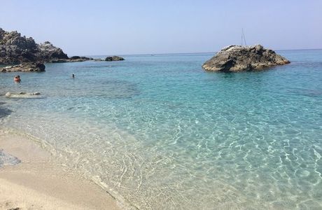 Il Faro Wine Bar - Agroturistica Monte Poro Capo Vaticano
