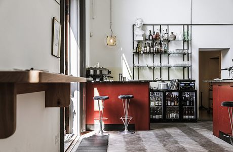 Bar Apollo