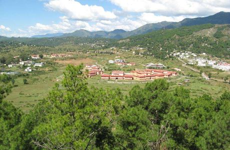 Dwarahat Village