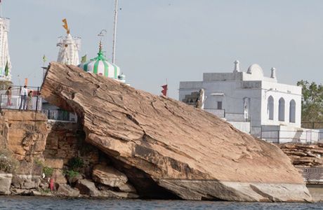 Adharshila Dargah