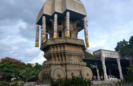Valluvar Kottam Monument