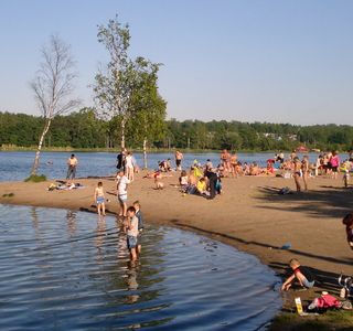 Beach on Krasnoye Lake