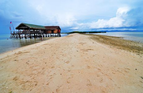 Buntod Beach
