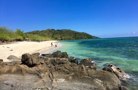 Buktot White Beach