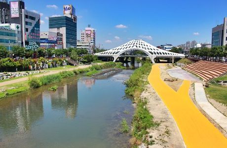 Mokcheokgyo Bridge