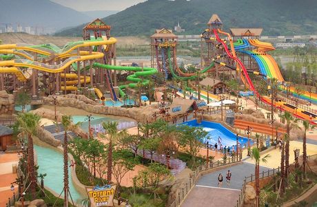 Lotte Water Park