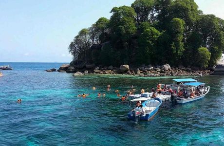 Renggis Island