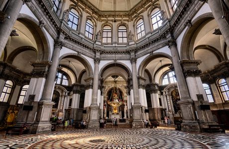 Basilica di Santa Maria della Neve