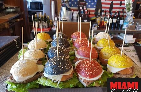 Miami Sound Cafe Wi-Fi Bar