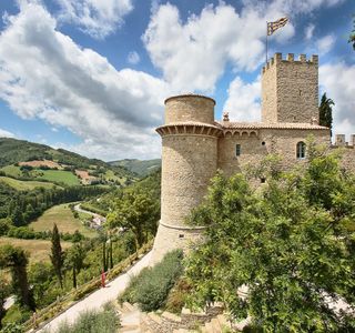 Castello di Castelleone