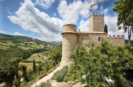 Castello di Castelleone