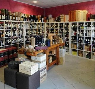 Piacere Divino Enoteca E Vini Sfusi