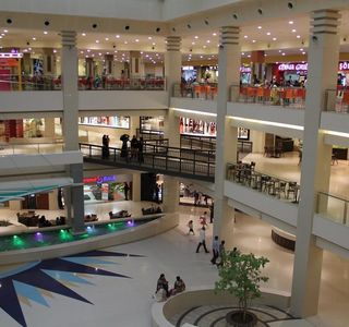 Dolmen Mall Clifton