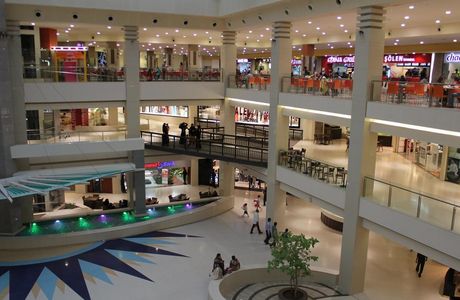 Dolmen Mall Clifton
