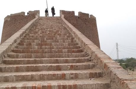 Umerkot Museum