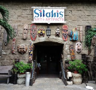 Silahis Arts & Artifacts