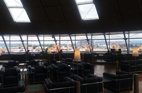 Skyview Lounge