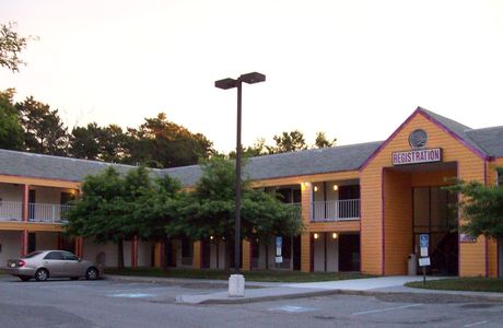 Harbor Square