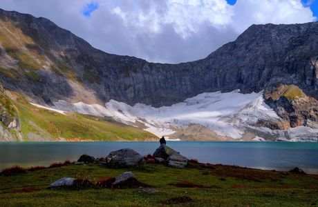 Ratti Gali Lake