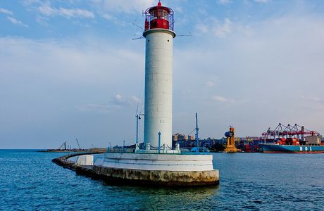 Vorontsov Lighthouse