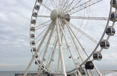 Skyview De Pier