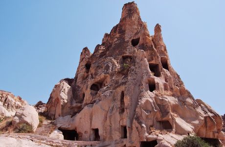 Sakli Kilise