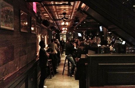 Deacon Brodie's Tavern