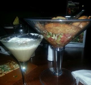 Bar Louie Oak Park