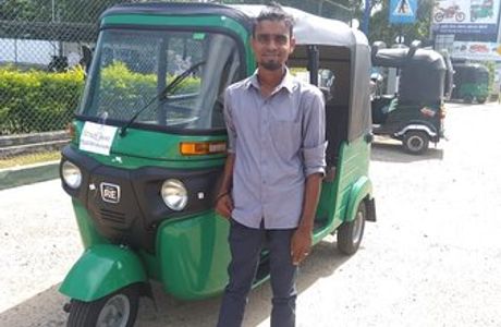 Tuk Tuk Suranga
