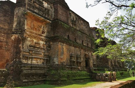 Lankathilaka Image House