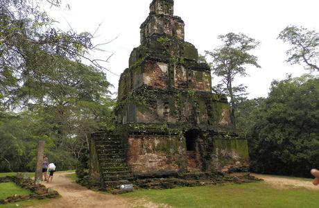 Sathmahal Prasada