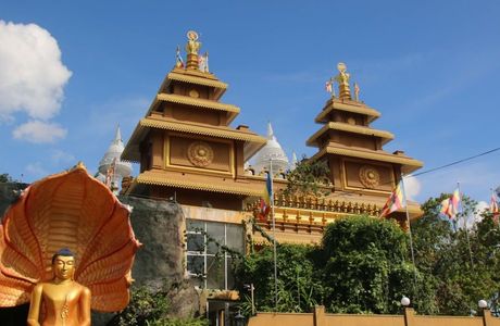 Mahamevnawa Amawatura Monastery